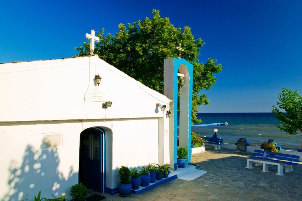 Stigmes Villas & Suites Nea Skioni Bagian luar foto
