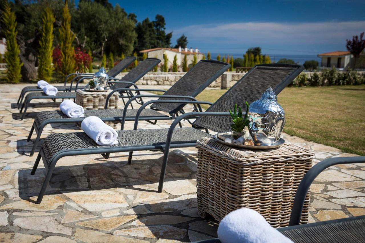 Stigmes Villas & Suites Nea Skioni Bagian luar foto